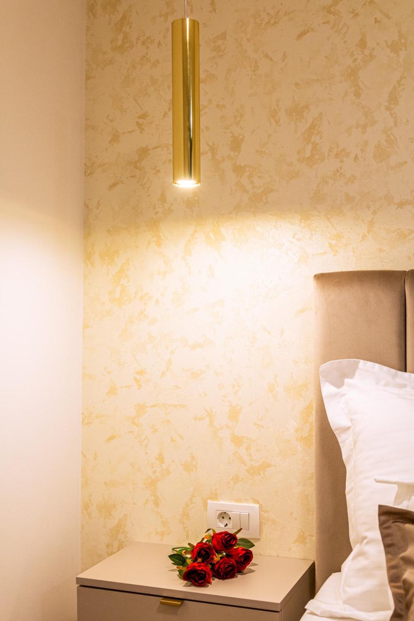 Luxury 2 Bedroom-2 Bathroom Apartment & Studio App With Rooftop Terrace Сплит Экстерьер фото
