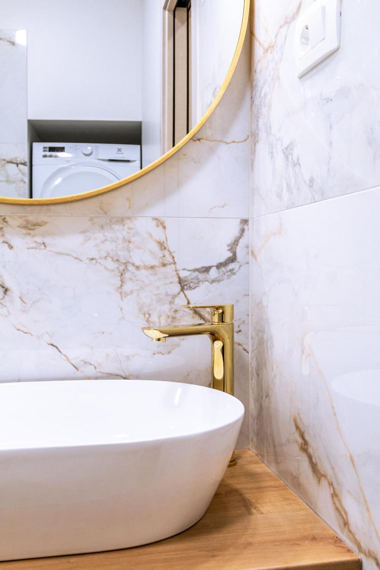 Luxury 2 Bedroom-2 Bathroom Apartment & Studio App With Rooftop Terrace Сплит Экстерьер фото