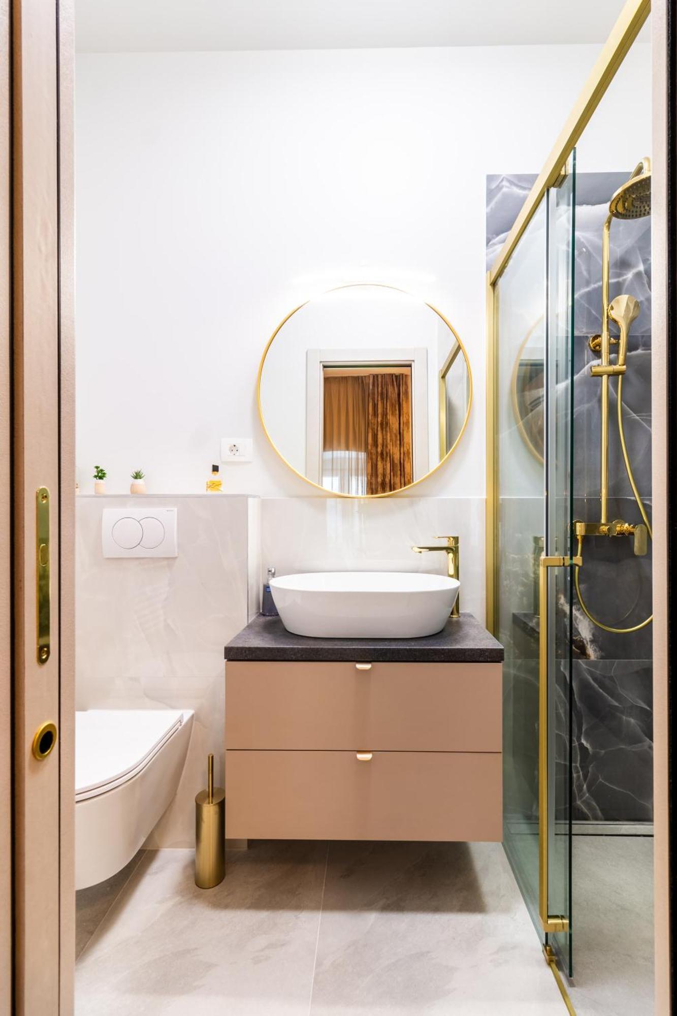Luxury 2 Bedroom-2 Bathroom Apartment & Studio App With Rooftop Terrace Сплит Экстерьер фото